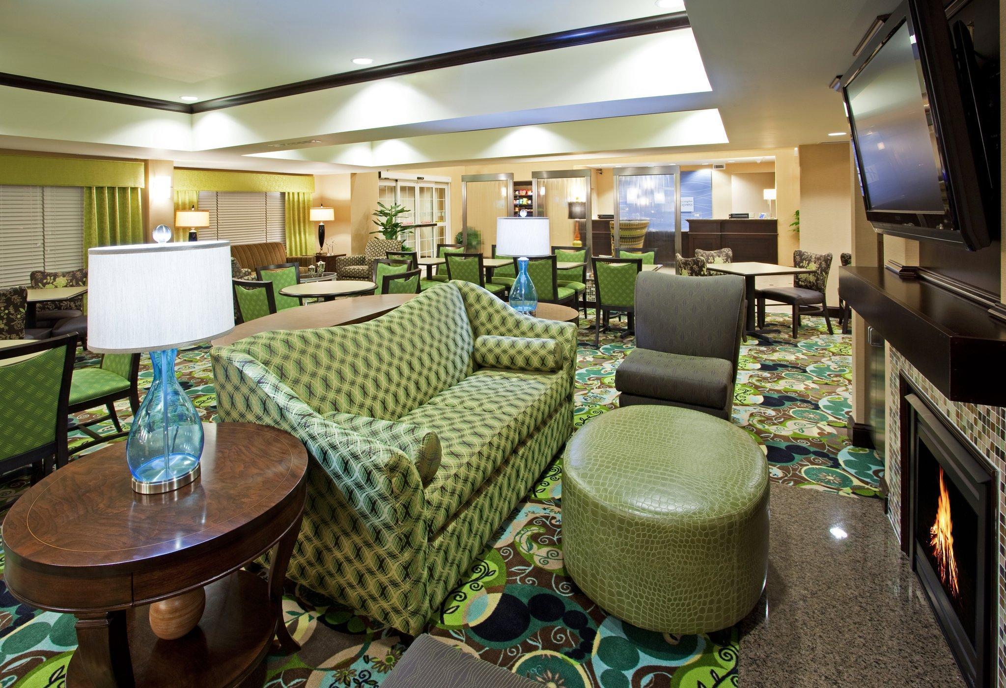 Holiday Inn Express - Columbus - Dublin By Ihg Ngoại thất bức ảnh