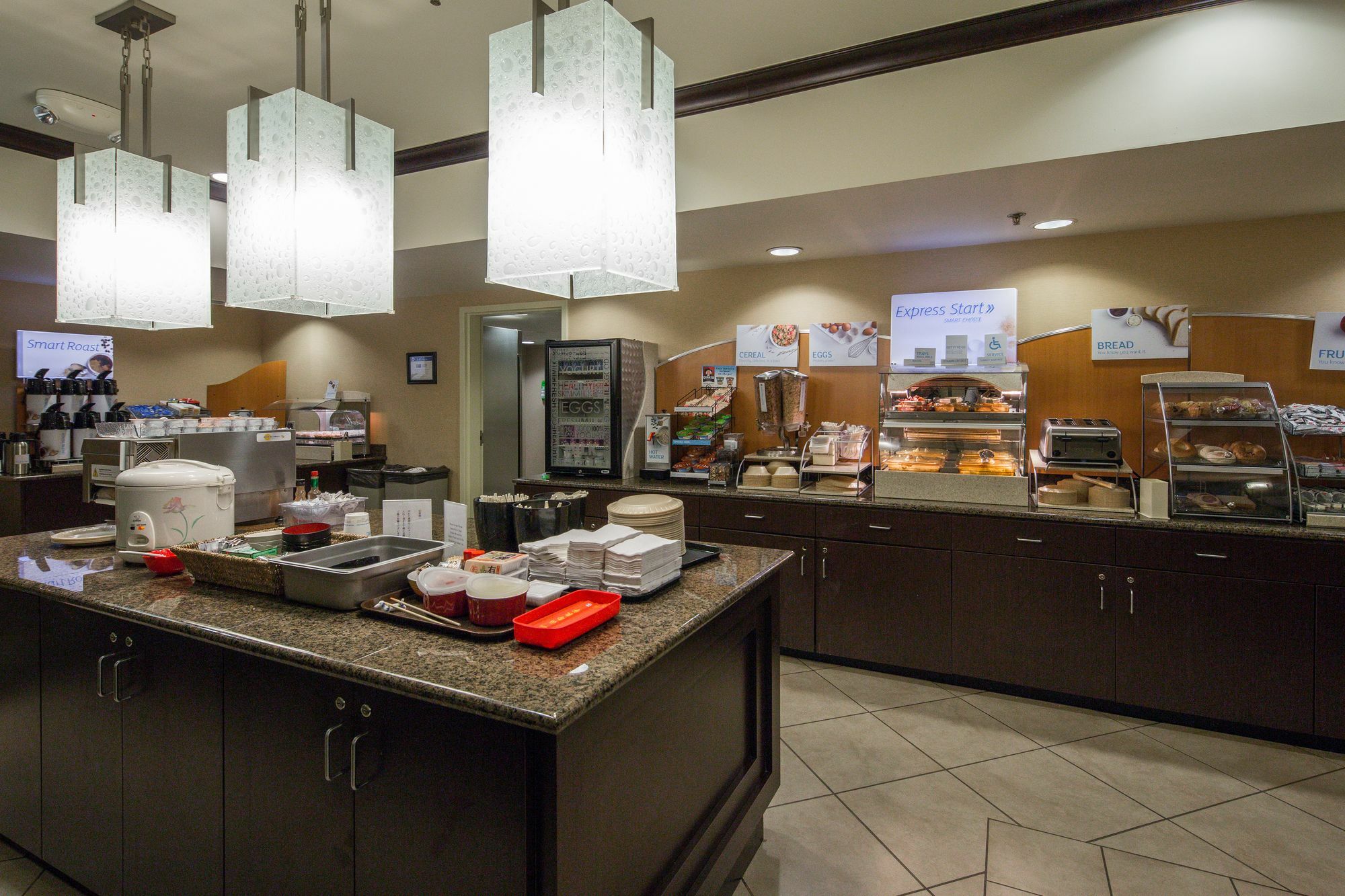 Holiday Inn Express - Columbus - Dublin By Ihg Ngoại thất bức ảnh