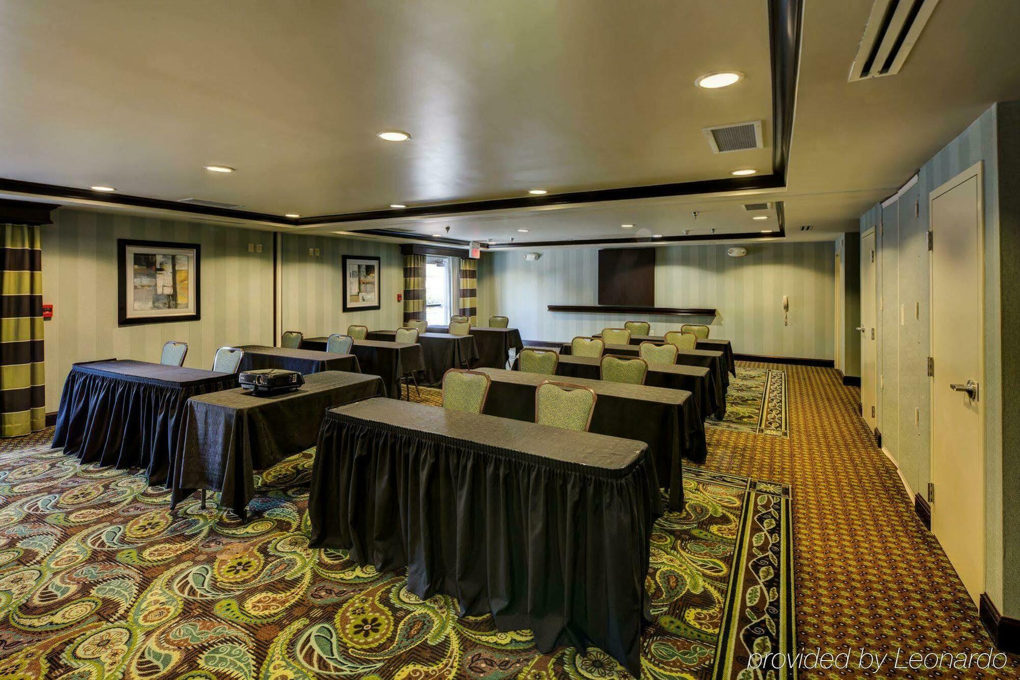 Holiday Inn Express - Columbus - Dublin By Ihg Ngoại thất bức ảnh
